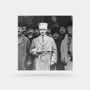 Atatürk Tablosu; Atatürk Tablosu; 1919 Amasya Genelgesi. Siyah - Beyaz, Kare